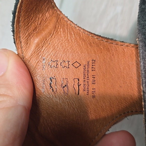 Taos Womens Carousel Hook&loop Wedge Leather Sandals shoes sz 41/10-10.5 - Picture 11 of 12